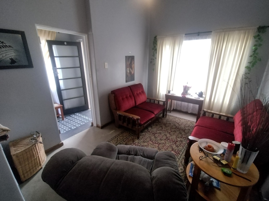 4 Bedroom Property for Sale in Humansdorp Eastern Cape